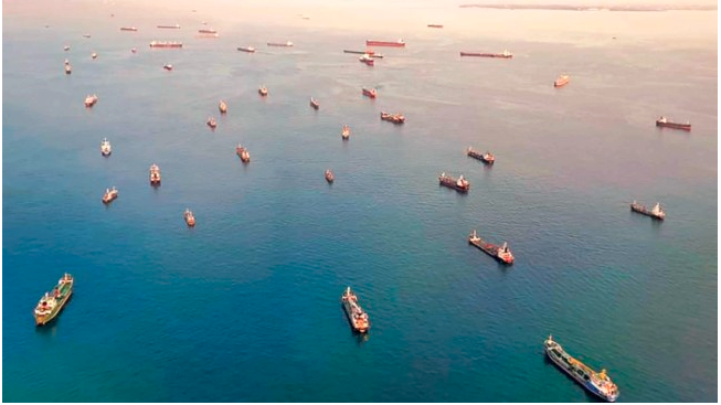 窒息！全球120多個(gè)港，堵得一抹黑！