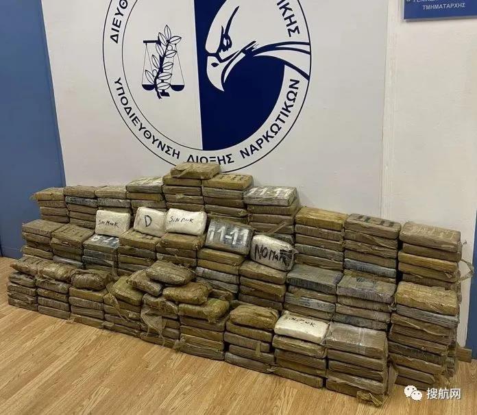 為蒙混過關(guān)，4000萬美元的毒品喬裝成黑木炭混進集裝箱！