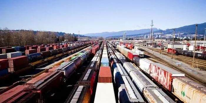 又開始堵了！剛好轉(zhuǎn)的美西將變得更糟糕，擁堵延伸至陸側(cè)運輸網(wǎng)絡(luò)