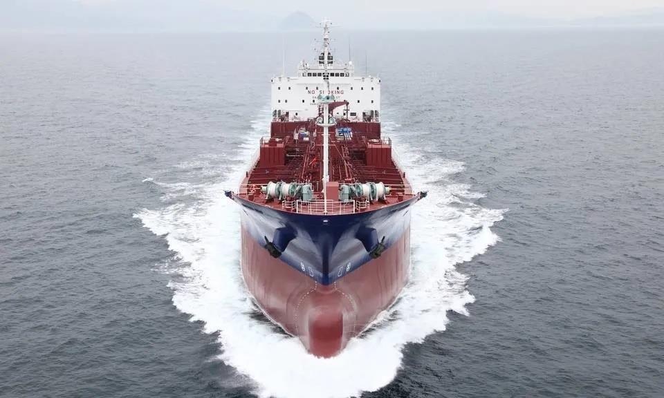 瘋狂的海運(yùn)：船公司長協(xié)合同驟減 運(yùn)費(fèi)比去年翻了兩倍