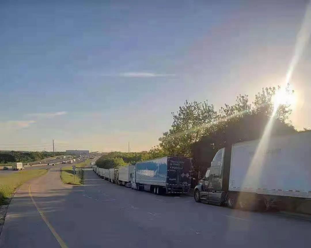 亞馬遜倉庫爆倉嚴重，賣家：上架太慢了！