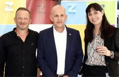 以星航運成立新公司！  