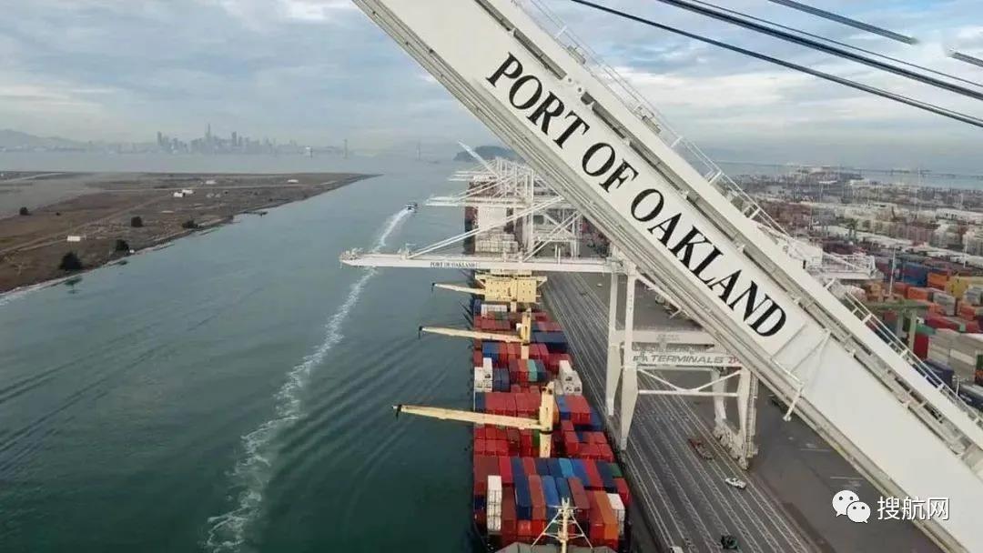 奧克蘭港船舶也排起長(zhǎng)隊(duì)，以星推出第三條跨太平洋加急服務(wù)