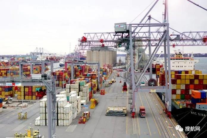 蒙特利爾港碼頭工人本周進行大罷工，拒絕在工作日或周末加班