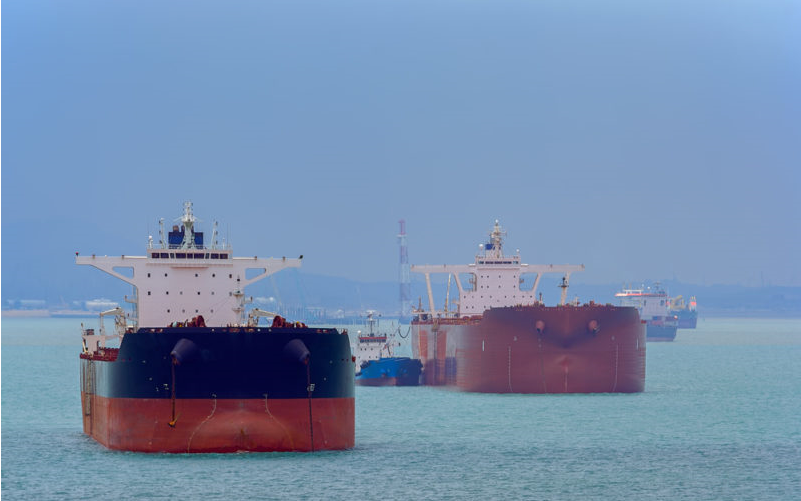 VLCC當(dāng)下這么慘, 船東都不愿報(bào)廢, 為什么？