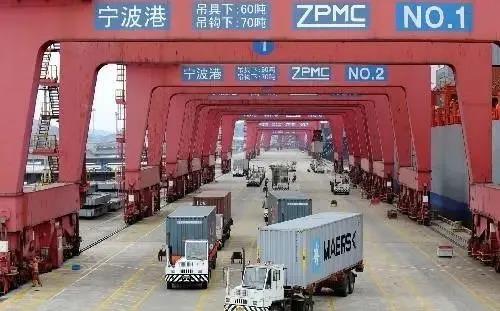 扭轉(zhuǎn)航運中斷！我國港口貨運量激增13.2%，月產(chǎn)50萬標箱