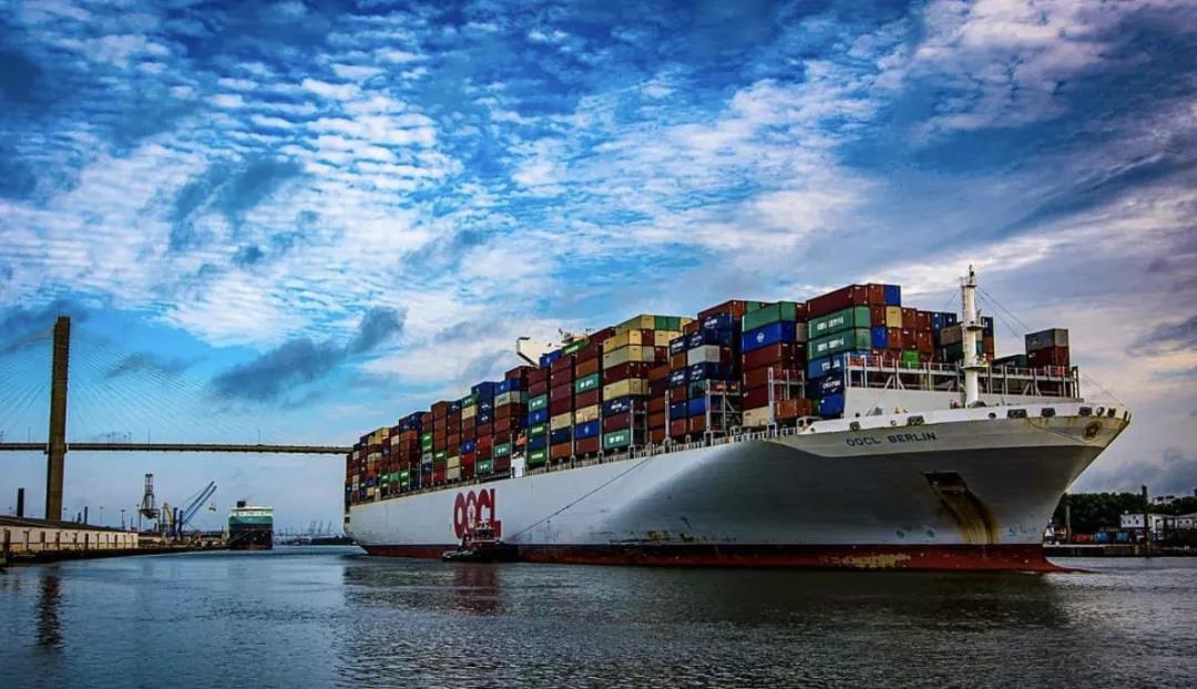 東方海外上半年凈利28.11億美元