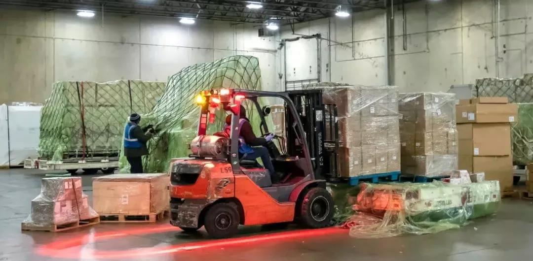 41艘！美西港口擁堵又創(chuàng)新紀錄，芝加哥奧黑爾機場貨物積壓長達六周！