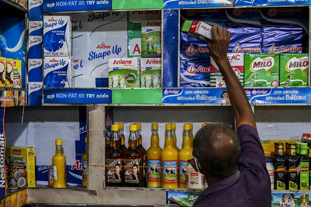 慘！7000個(gè)集裝箱到港被處理！鐵路大罷工！遭遇嚴(yán)重的經(jīng)濟(jì)危機(jī)，耗盡外匯，進(jìn)入緊急狀態(tài)！