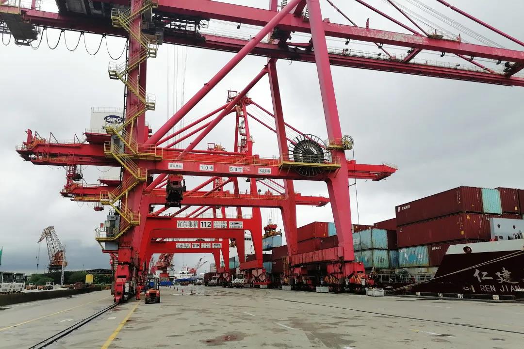 單月集裝箱吞吐量431.8萬TEU，上海港再創(chuàng)紀(jì)錄