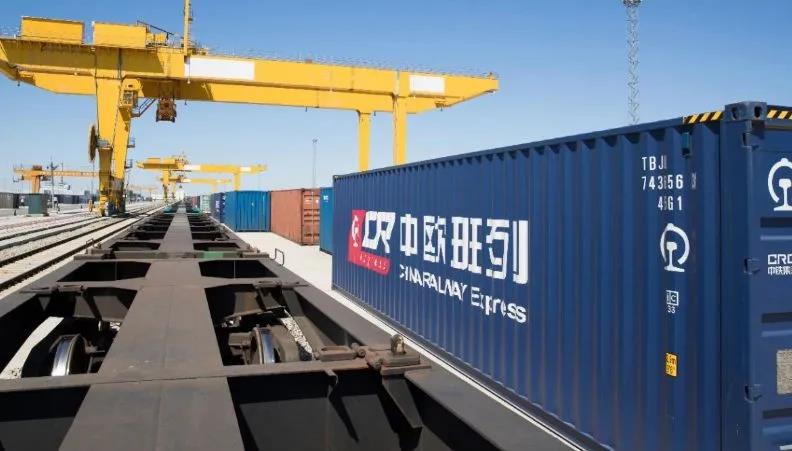 2021年第10000列中歐班列從武漢始發(fā)，抵達(dá)波蘭！