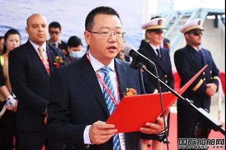 江南造船交付達(dá)飛首艘15000TEU雙燃料集裝箱船