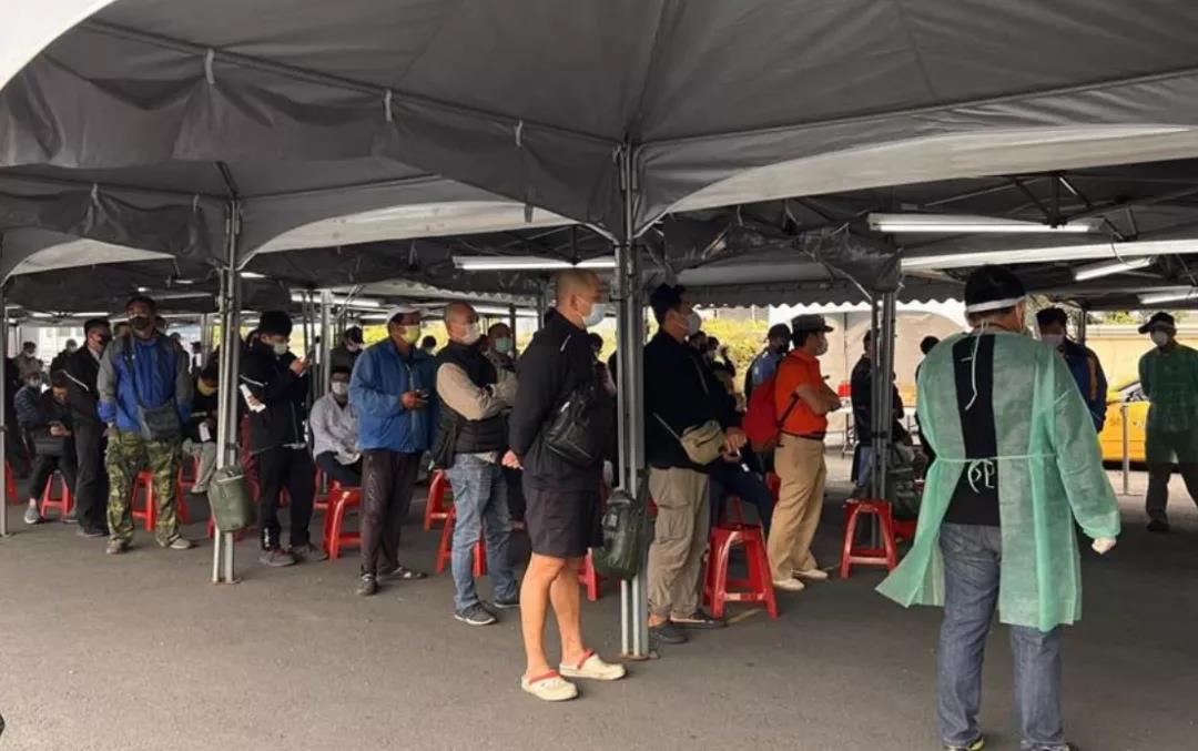 港口一引航員確診，曾接觸40艘船舶！逃避5次核酸篩查，將面臨高額罰款