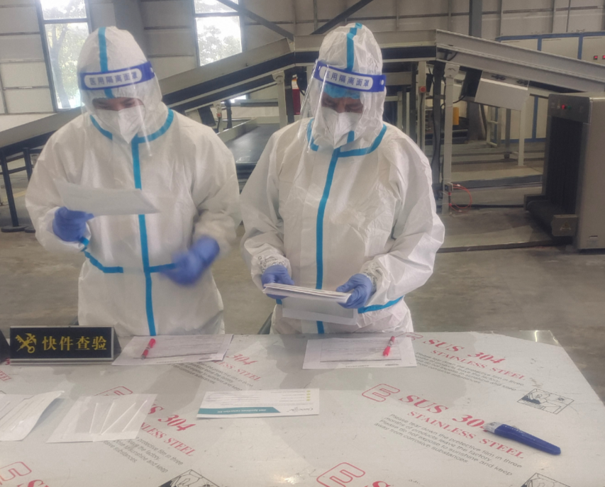 細(xì)思極恐！人體唾液、120斤頭發(fā)…你永遠(yuǎn)想不到海關(guān)每天能截獲到啥！