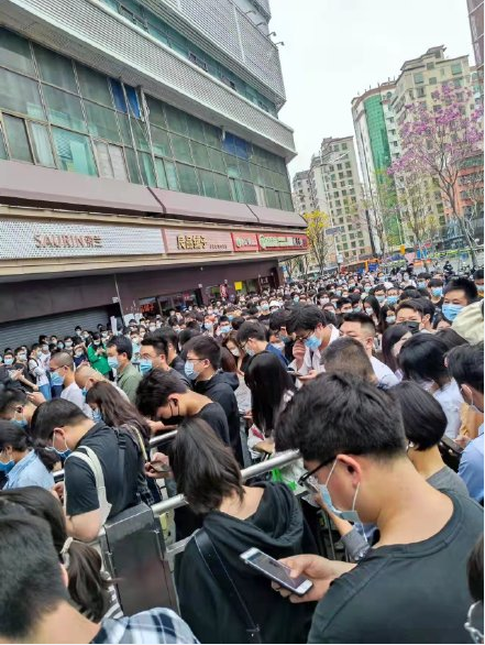 最新“咚雞”！深圳解封第一天，賣家迎來(lái)報(bào)復(fù)性發(fā)貨？