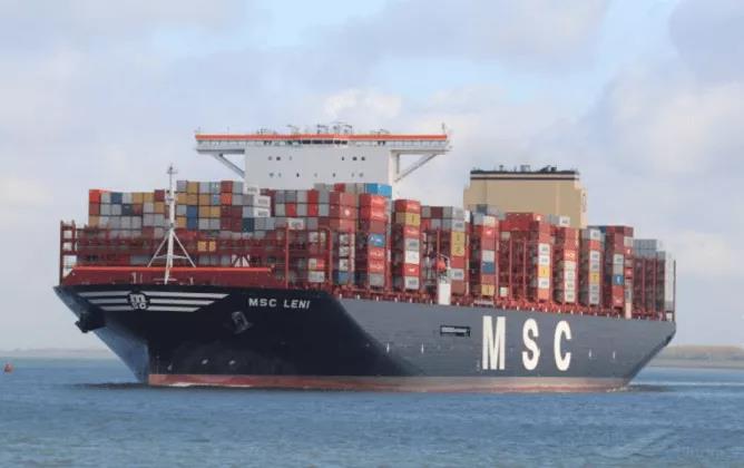 造30艘，長租8艘后MSC還要造10艘12000+TEU的船舶