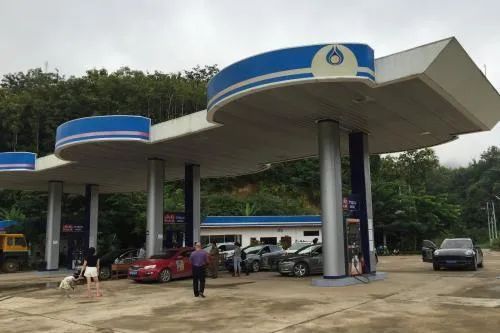 這個國家已處于高風險中！貨幣貶值，通貨膨脹，債務困境。。。