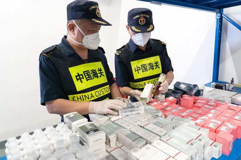 海關(guān)公布一批侵犯知識產(chǎn)權(quán)典型案例，上半年共扣留侵權(quán)嫌疑貨物4527萬件