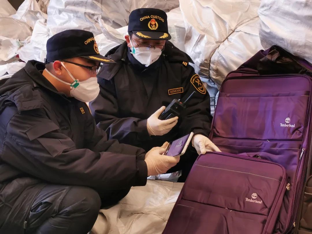 海關(guān)公布一批侵犯知識產(chǎn)權(quán)典型案例，上半年共扣留侵權(quán)嫌疑貨物4527萬件