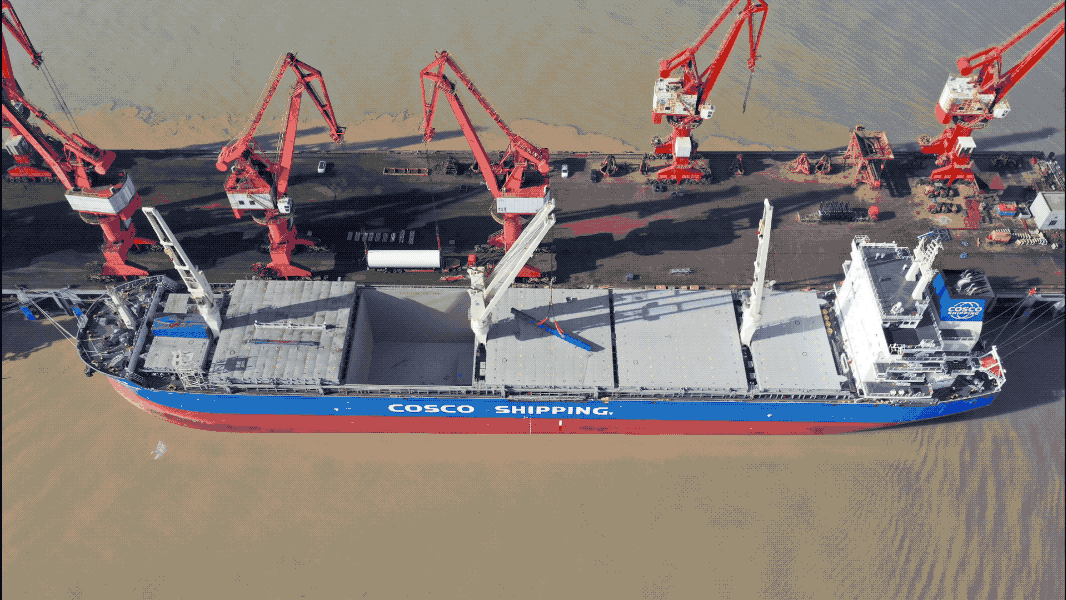 中遠海運特運造了一批“變形金剛”！集裝箱，汽車，件雜貨、紙漿統統都能運