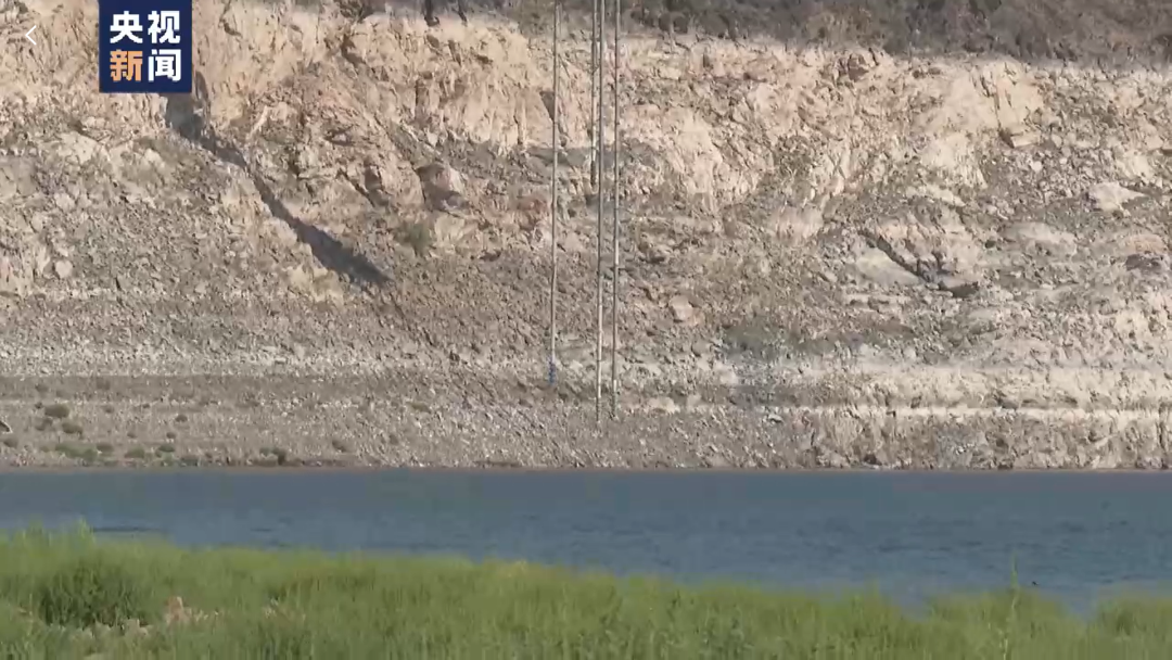 美國(guó)這些家庭和企業(yè)面臨無(wú)電可用......