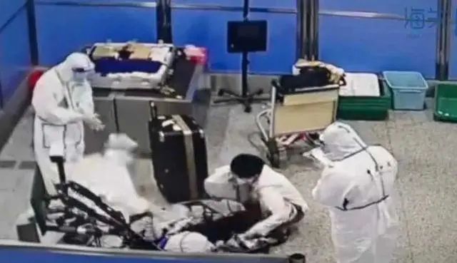 可怕！出貨的集裝箱運了一具女尸，從美國到中國......