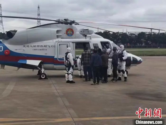 東海海域一船舶失火！7名船員被困！