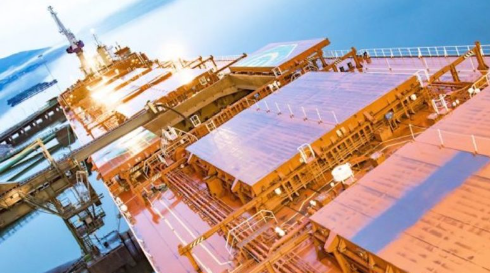 一次買進(jìn)6艘，全球最大上市干散貨船東誕生！