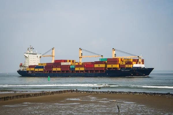 聚焦物流大事件！漲價(jià)減艙組合拳？集運(yùn)市場(chǎng)新活法