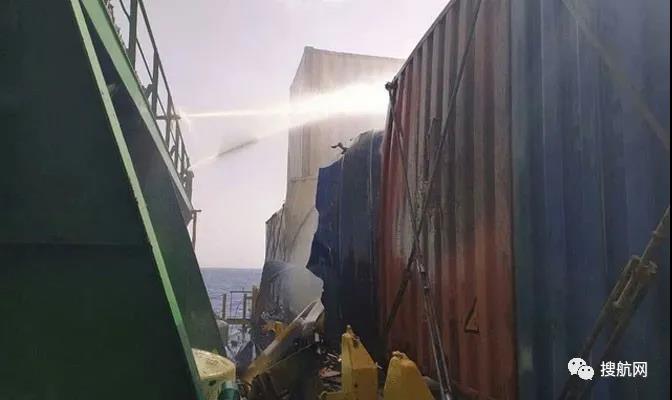 事故丨一艘集裝箱船發(fā)生碰撞曾掛靠寧波上海港；一箱船發(fā)生火災；一箱船遭海盜襲擊貨物被搶！