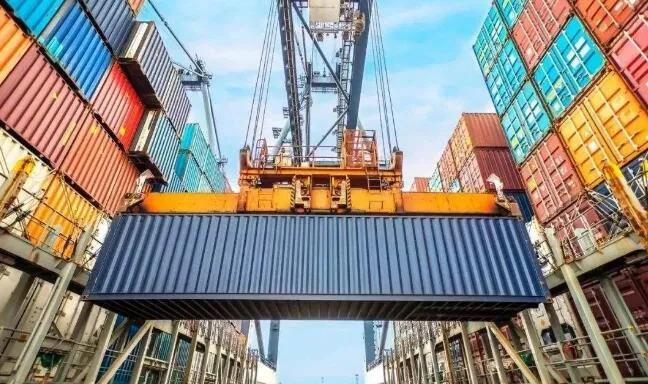 中國(guó)優(yōu)先！空箱返華利潤(rùn)高，集裝箱危機(jī)搖撼多國(guó)農(nóng)產(chǎn)品貿(mào)易