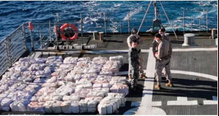 船只運(yùn)毒遭攔截, 船員"自殺式"沉船毀證據(jù)！