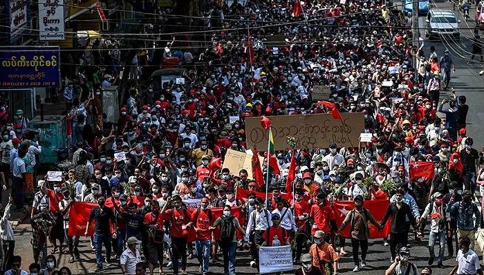 抗議活動頻發(fā)，運(yùn)輸延誤！赫伯羅特暫停緬甸訂艙服務(wù)，達(dá)飛暫停運(yùn)費(fèi)支付