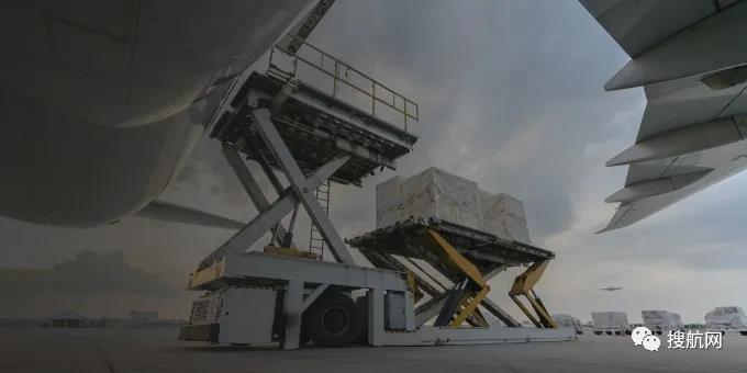 航運(yùn)巨頭達(dá)飛購入貨機(jī)進(jìn)軍航空貨運(yùn)市場，下月初將在歐美貿(mào)易航線首飛