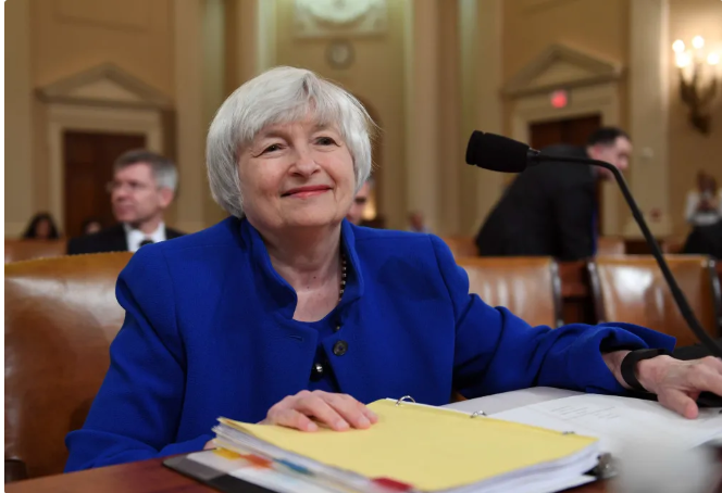 美方松口對中國商品所征收關(guān)稅全面審議，外交部：同中國脫鉤就是同機(jī)遇脫鉤