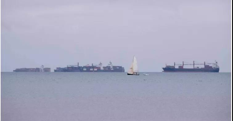 大西洋風(fēng)暴！貨船痛失1船員,，另19名船員希望盡快下船