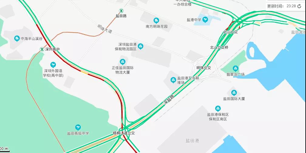 注意！鹽田港擁堵嚴(yán)重！采取交通管制！出貨高峰期，貨柜車排到了高速...