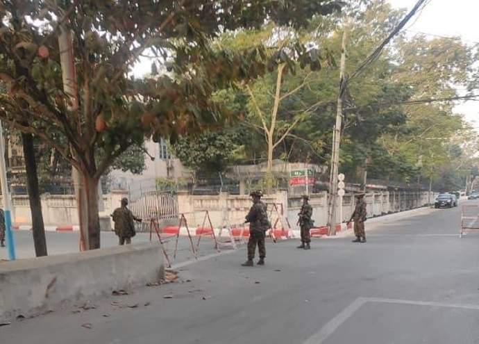 注意！東南亞該國(guó)發(fā)生政變！軍方宣布接管政權(quán)，國(guó)家進(jìn)入緊急狀態(tài)