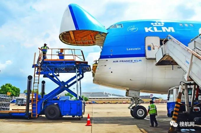 航空貨運供需失衡繼續(xù)，貨機運力短缺致價格上漲和延誤