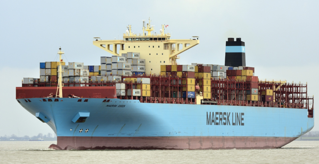 突發(fā)丨馬士基一艘滿載中國(guó)貨物的美線集裝箱船遭遇惡劣天氣，近100個(gè)集裝箱丟失！