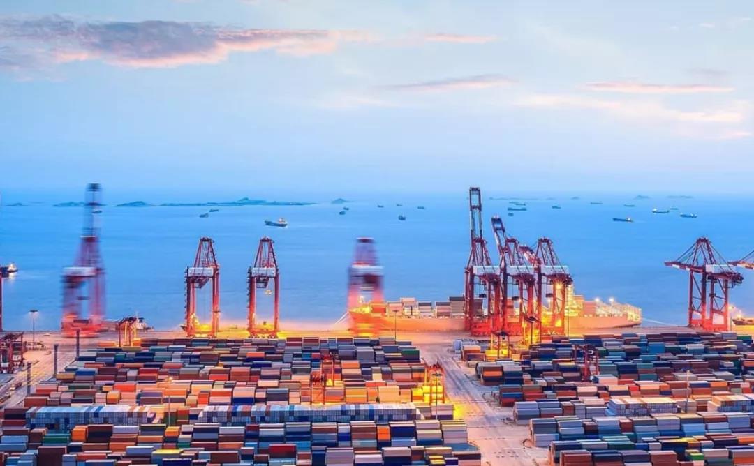 上港集團(tuán)2020年凈賺82.9億元！箱量再創(chuàng)新高！