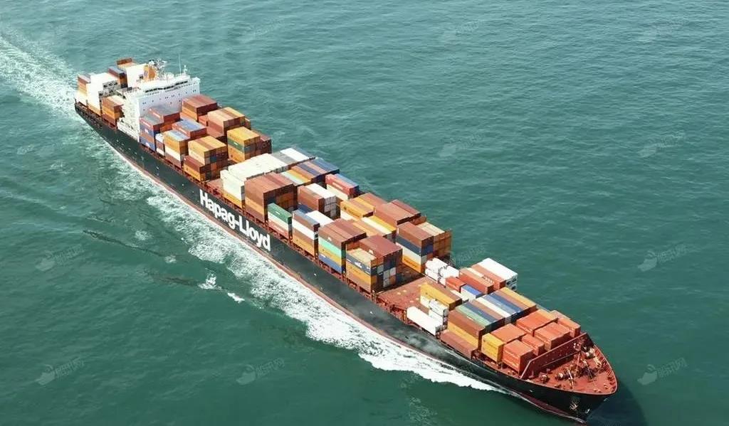 警惕！馬士基兩艘掛靠國(guó)內(nèi)多個(gè)港口的集裝箱船遭海盜襲擊，赫伯羅特一箱船也遭海盜襲擊！