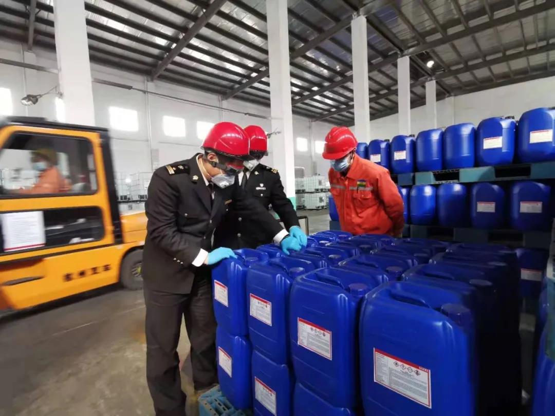 解讀 | 進(jìn)出口危險(xiǎn)化學(xué)品檢驗(yàn)監(jiān)管新規(guī)正式實(shí)施