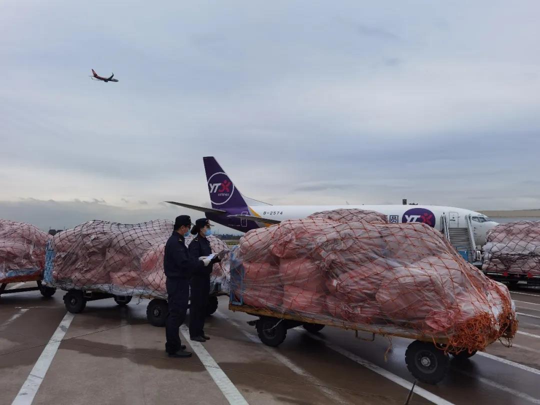 驗放進出口清單24.5億票，增長63.3%，我國跨境電商增長迅猛！