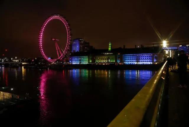 注意！美紐約州首現(xiàn)變異病毒，英格蘭全境封鎖，實(shí)施最高級(jí)嚴(yán)格管控！