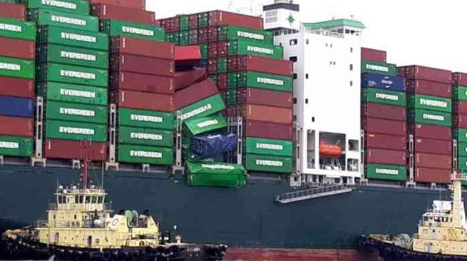 全球最繁忙航線又出事故大量集裝箱落水，亞洲最堵港口出現(xiàn)職員確診，航運混亂還在繼續(xù)！