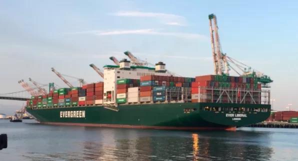 突發(fā)！36個集裝箱落水21個倒塌！曾掛靠青島/上海/寧波港！長榮箱船遭遇事故