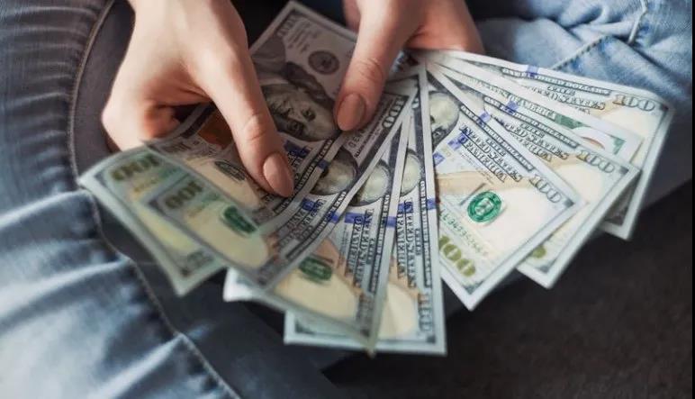 拒絕！特朗普拒簽新冠紓困法案！美國(guó)歷史上規(guī)模第二大刺激協(xié)議何去何從？