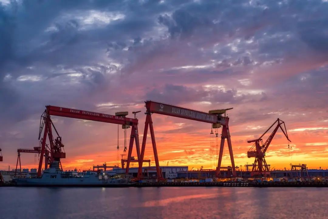 大連港停止服務(wù)外國船只？官方：沒接到通知