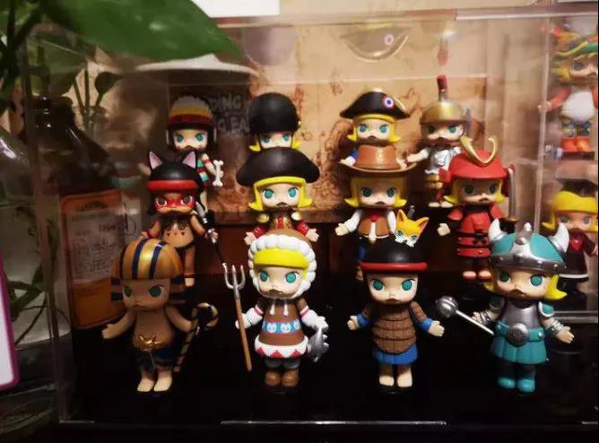 中國盲盒風(fēng)靡超120個國家，出口增速超400% ！開盲盒的快樂從國內(nèi)影響到國外！